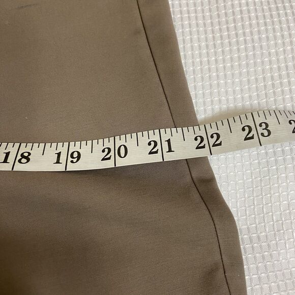 Ann Taylor Signature Tan Crop Pants Size 8 - Picture 8 of 9